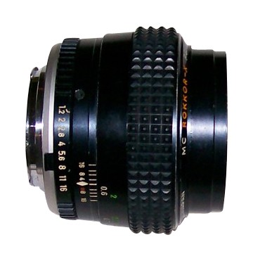 Minolta MC Rokkor X 58 mm f 1.2 MC Lens