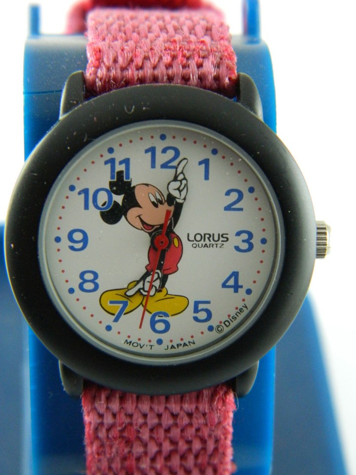 VINTAGE DISNEY MICKEY MOUSE WATCH /WHITE GLOVE /blue numeral