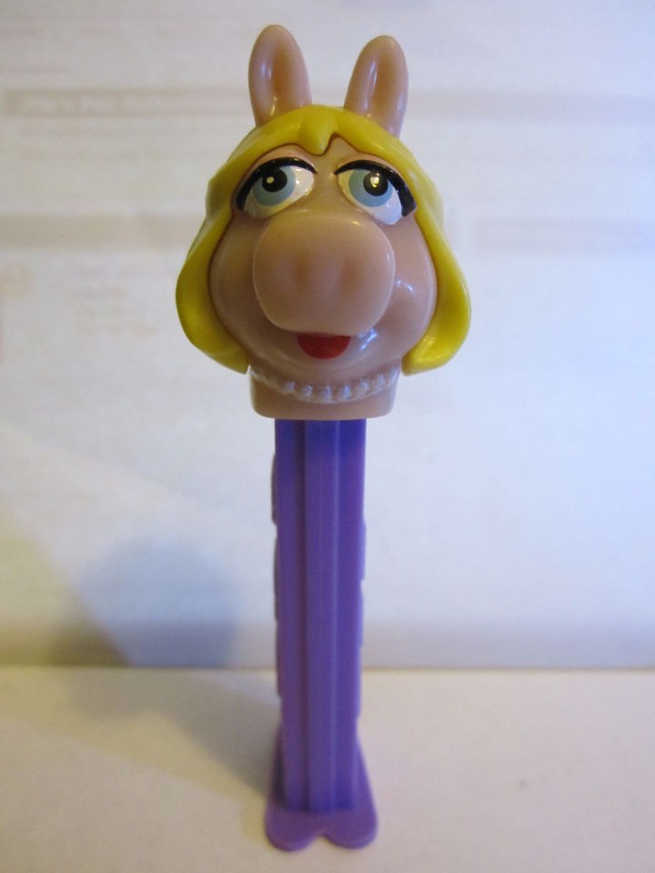 Miss Piggy With Big Head And Big Ears Pez Dispenser  