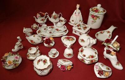 1962 Royal Albert OLD COUNTRY ROSES 1962 Now Whimsies Figurines Boxes 