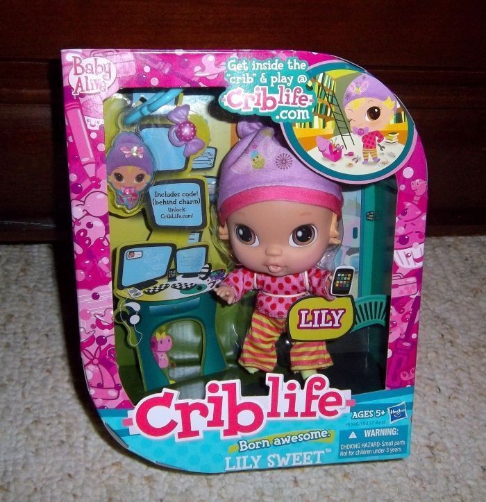 Nib Baby Alive Crib Life Doll Lily Sweet Born Awesome