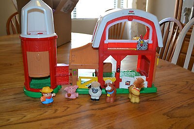 fisher price little people farm in Little People (1997 Now)