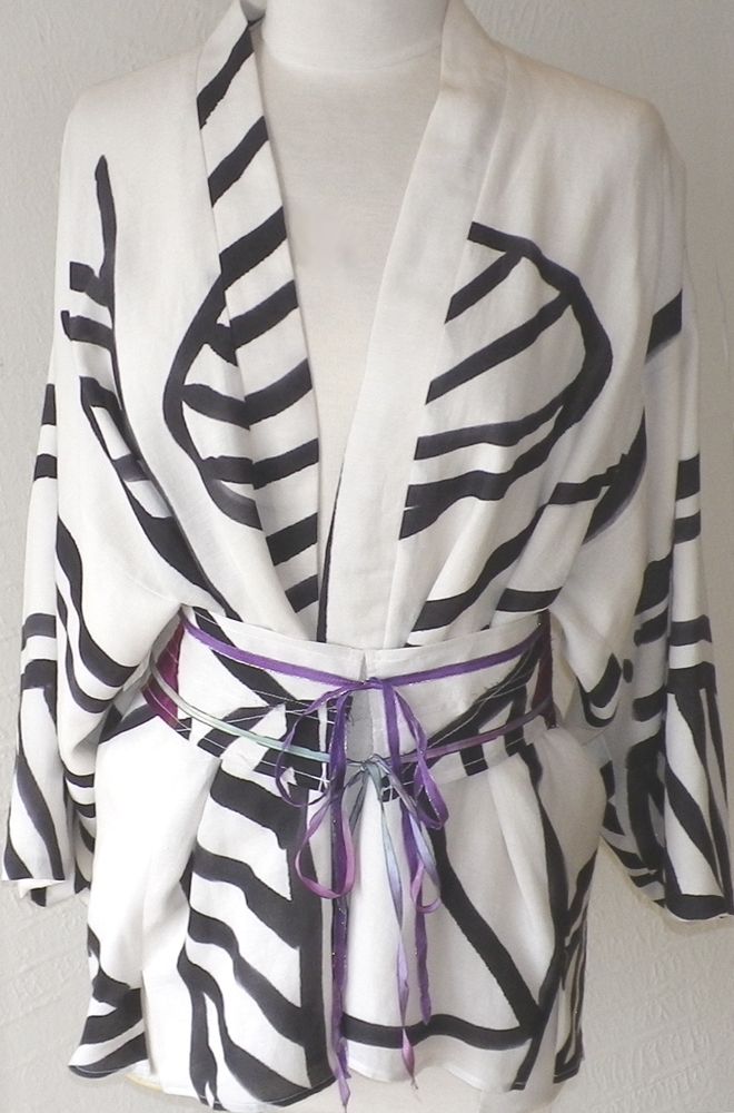 Roselle Abramowitz White Black Pattern Silk Linen Kimono Jacket Art to 