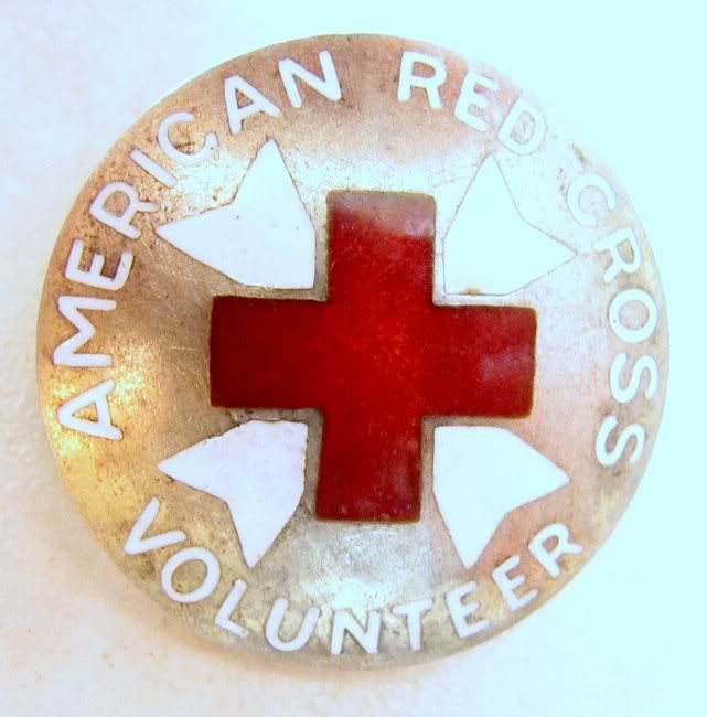 Vintage U s American Red Cross Volunteer Arc Silver Insignia Pin WWII 
