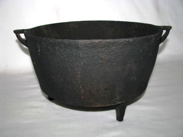 Antique Cast Iron Kettle Cauldron Pot Hanging Planter