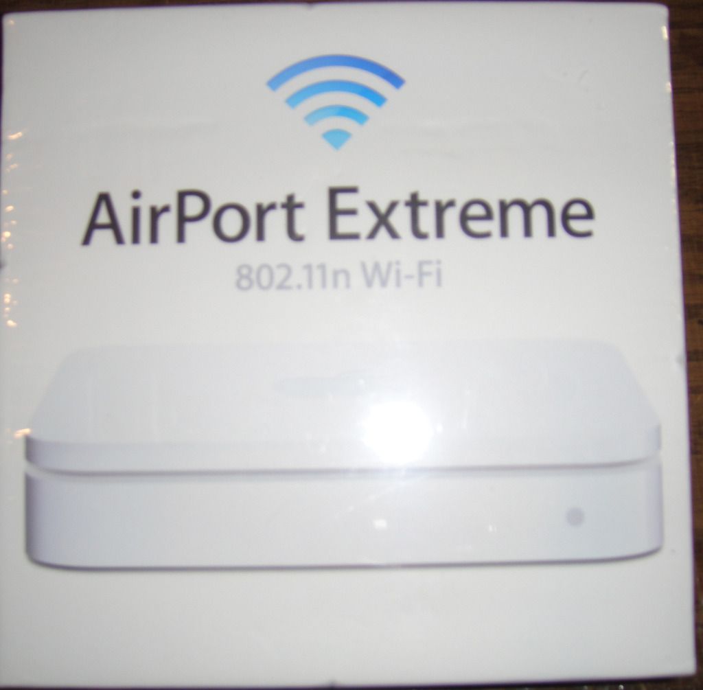 Apple Airport Extreme Base Station MD031LL A 6 75 Mbps 3 Port Wireless 