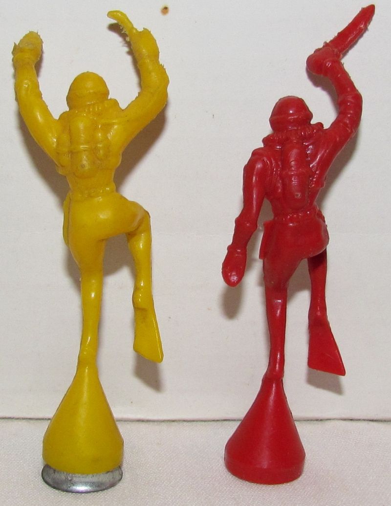 1950s Kelloggs Diving Frog Men Mailaway Baking Soda Figures