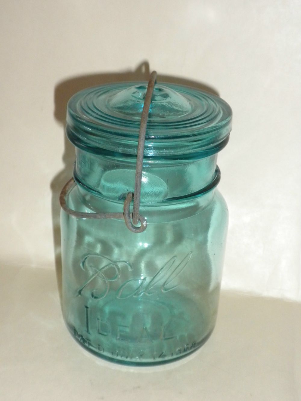 Vintage Ball Ideal Blue 1908 Pint Glass Lid Canning Jar