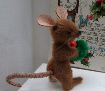 wee scone mini mouse hickory 3 inch