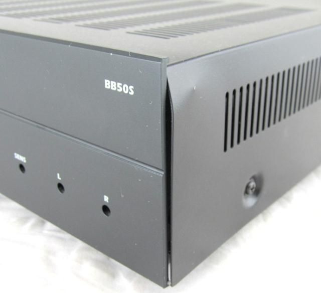 SpeakerCraft BB50S 2 Channel Power Amplifier Powered On