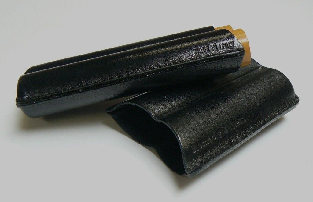 Cigar Case Black Leather 2Flute Romeo Y Julieta Robusto