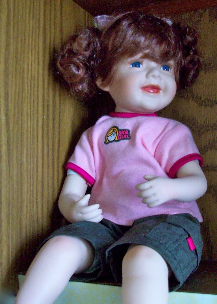 Collectible Doll Duck House Doll Collection Red Head SK8 Girl