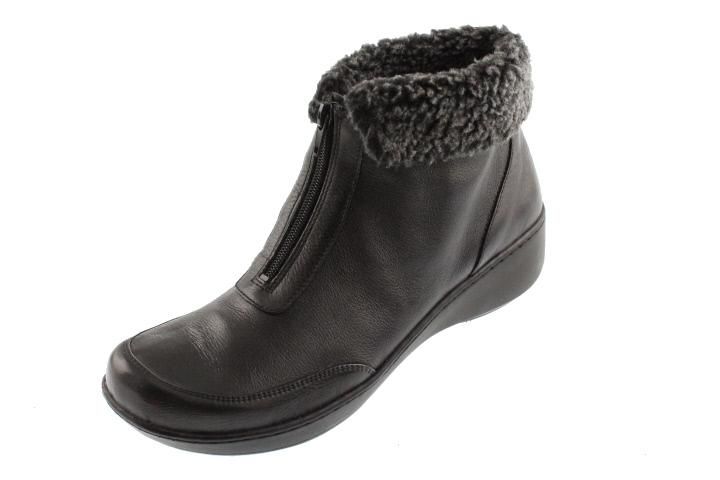 Easy Spirit New Defy Black Leather Faux Fur Fold Over Ankle Snow Boots