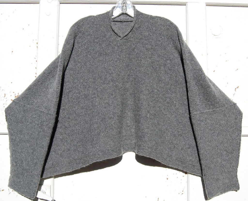 NEW Shirin Guild MID GRAY Wool Mohair Medium Weight V neck Boxy