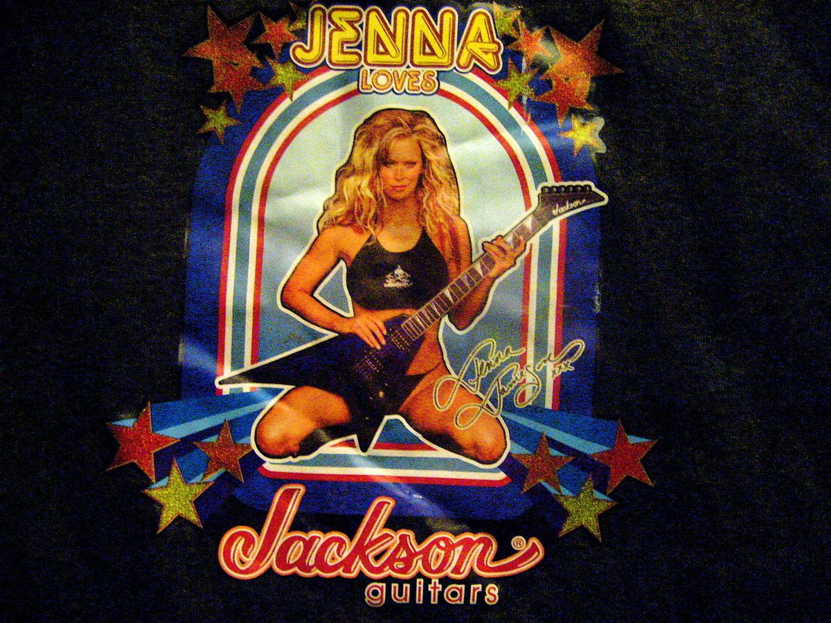 Jackson Guitars Jenna Jamison 2XL Tshirt Very Cool Musician Wear Retro