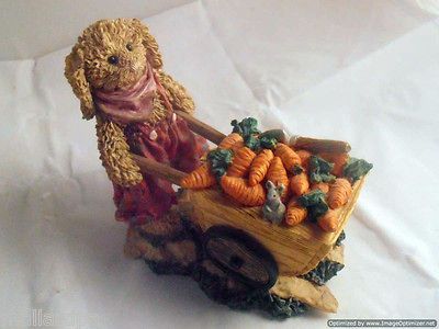 Cottage Collectibles by Ganz Rafferty Carrots For Sale CC2069 Figurine