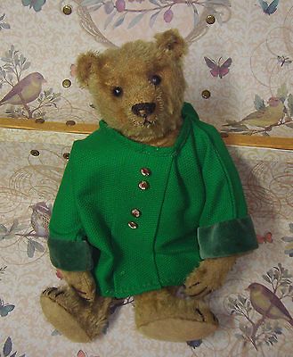 Antique Steiff Teddy Bear   11 tall   Wearing Green Coat
