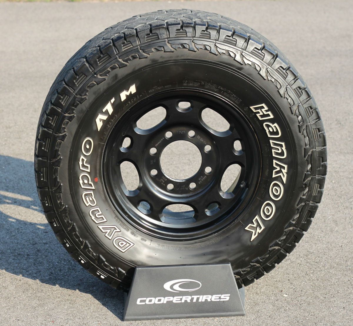  GMC Chevy wheel rims Sierra Silverado 8 lug 6 5 285 75 tires OEM NR